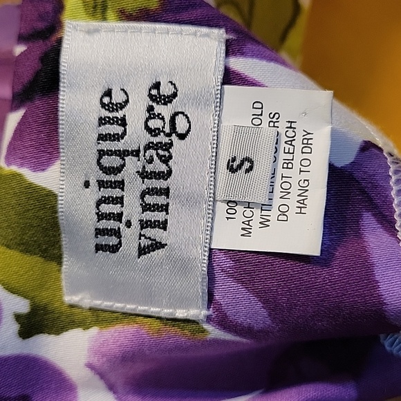 NWOT Unique Vintage Purple Yellow Floral Print Hamilton Swing Dress Size XS/Sm - Picture 8 of 9